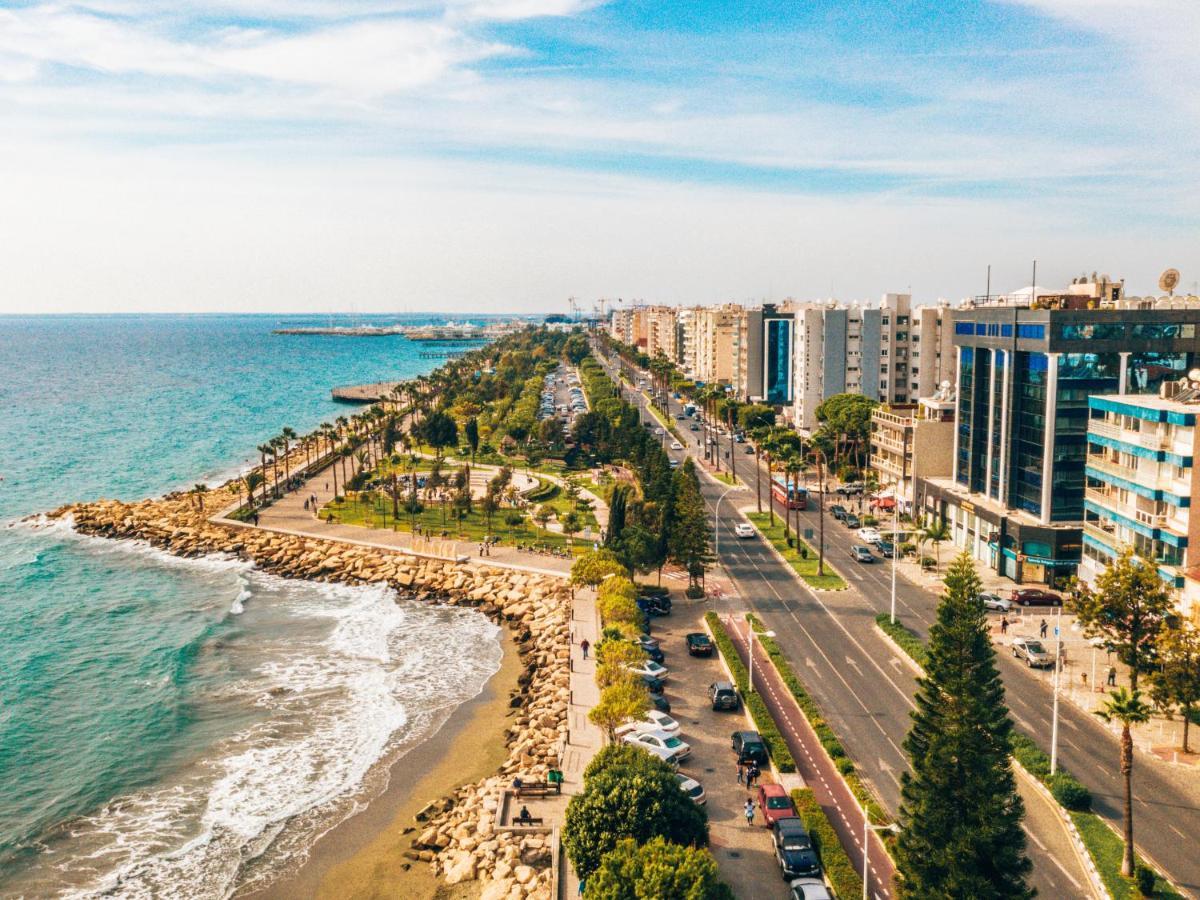 Sanders Elgio Limassol Exteriör bild
