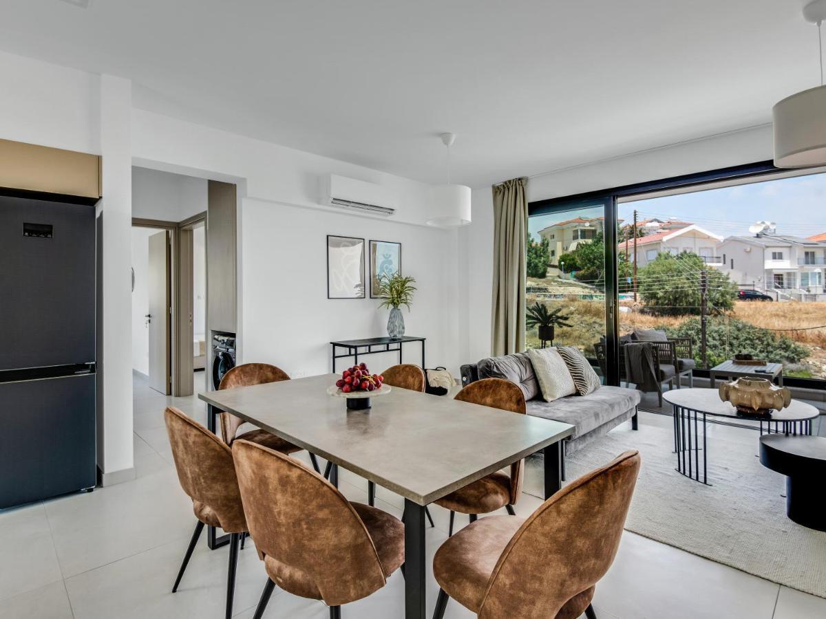 Sanders Elgio Limassol Exteriör bild