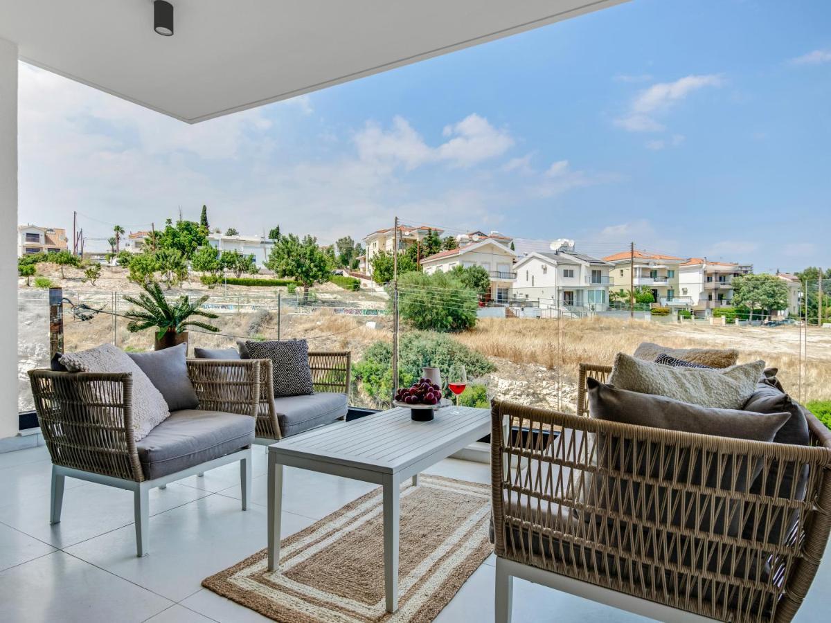 Sanders Elgio Limassol Exteriör bild
